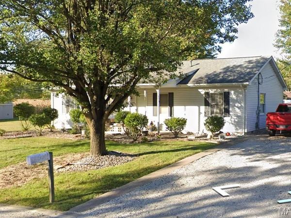 1115 Priscilla Court , New Athens, IL 62264