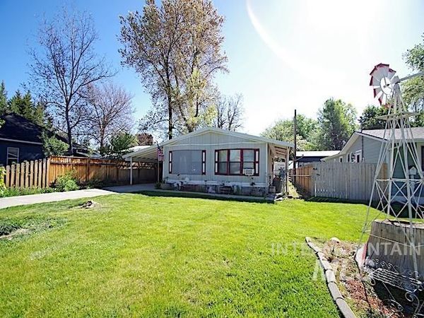 1386 W 3rd Street, Weiser, ID 83672