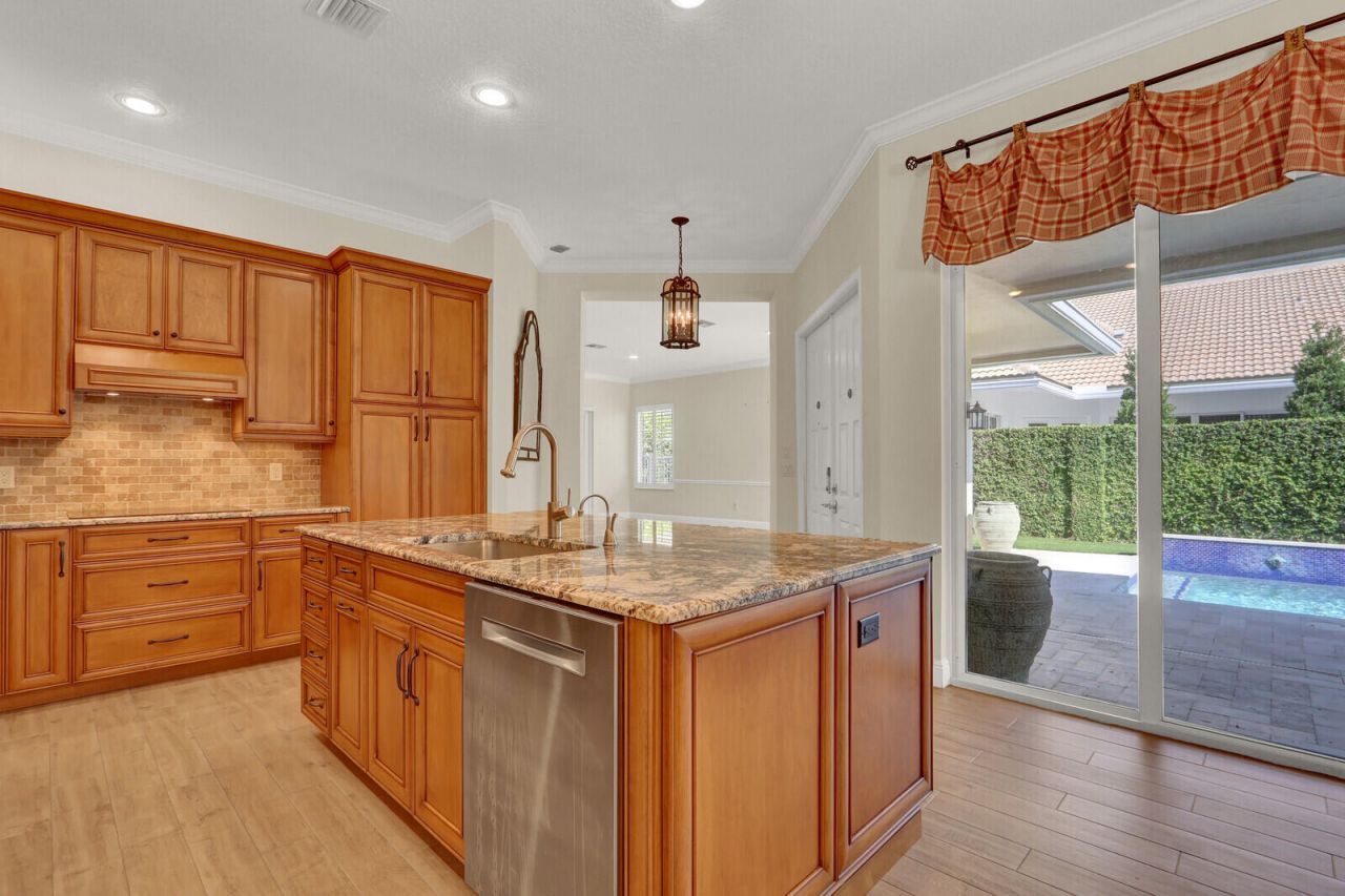 2931 Twin Oaks Way, Wellington, FL 33414 Photo