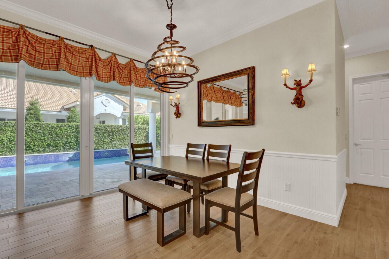 2931 Twin Oaks Way, Wellington, FL 33414 Photo