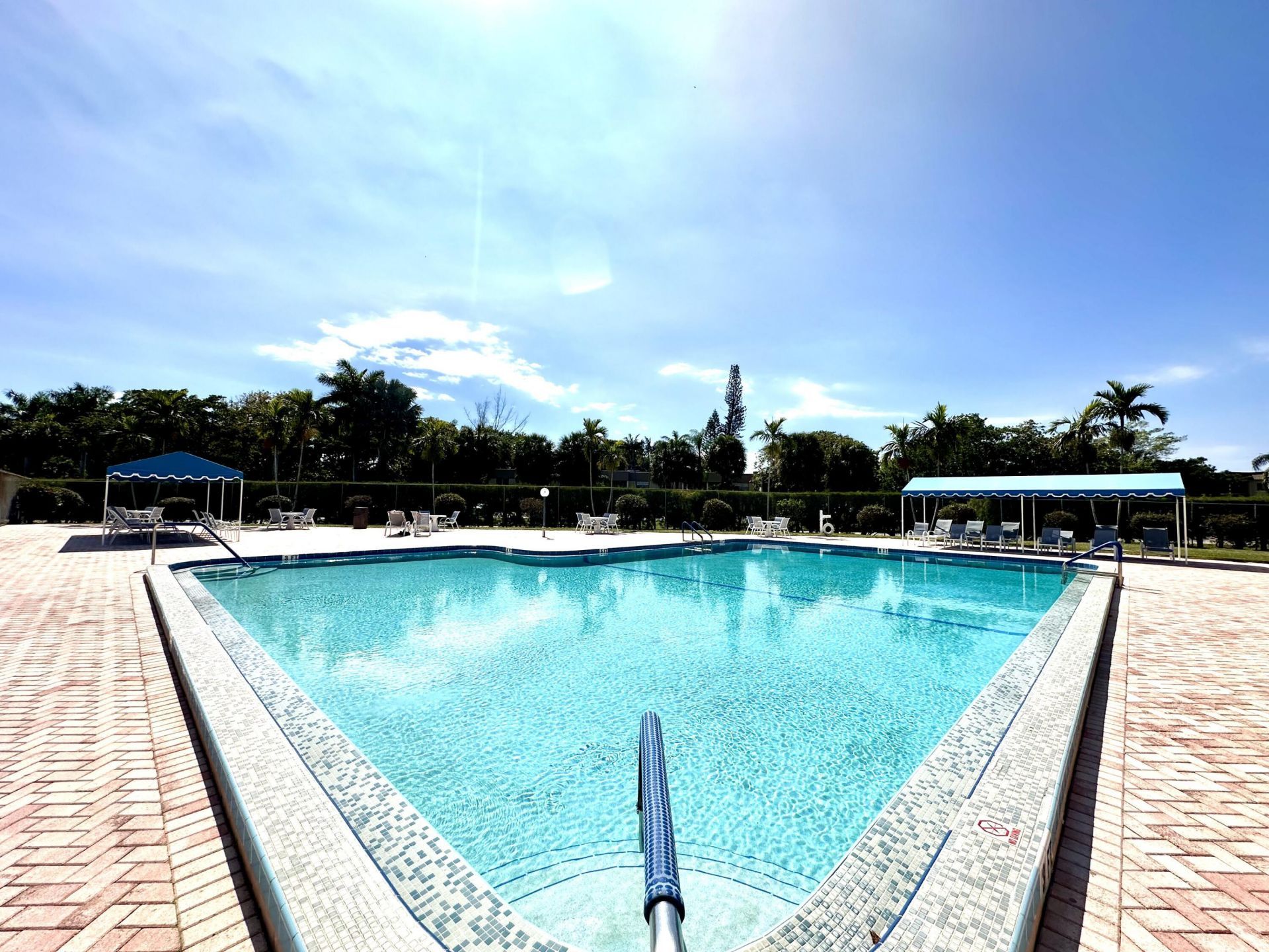 200 Bonnie Boulevard, Unit 132, Palm Springs, FL 33461 Photo