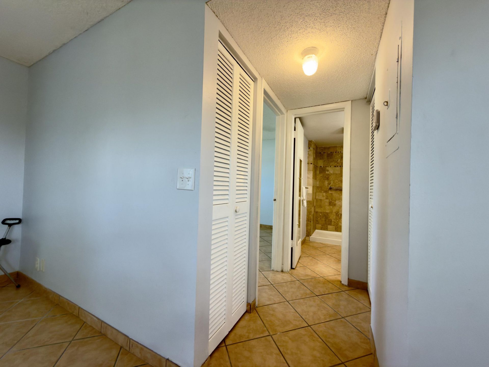 200 Bonnie Boulevard, Unit 132, Palm Springs, FL 33461 Photo