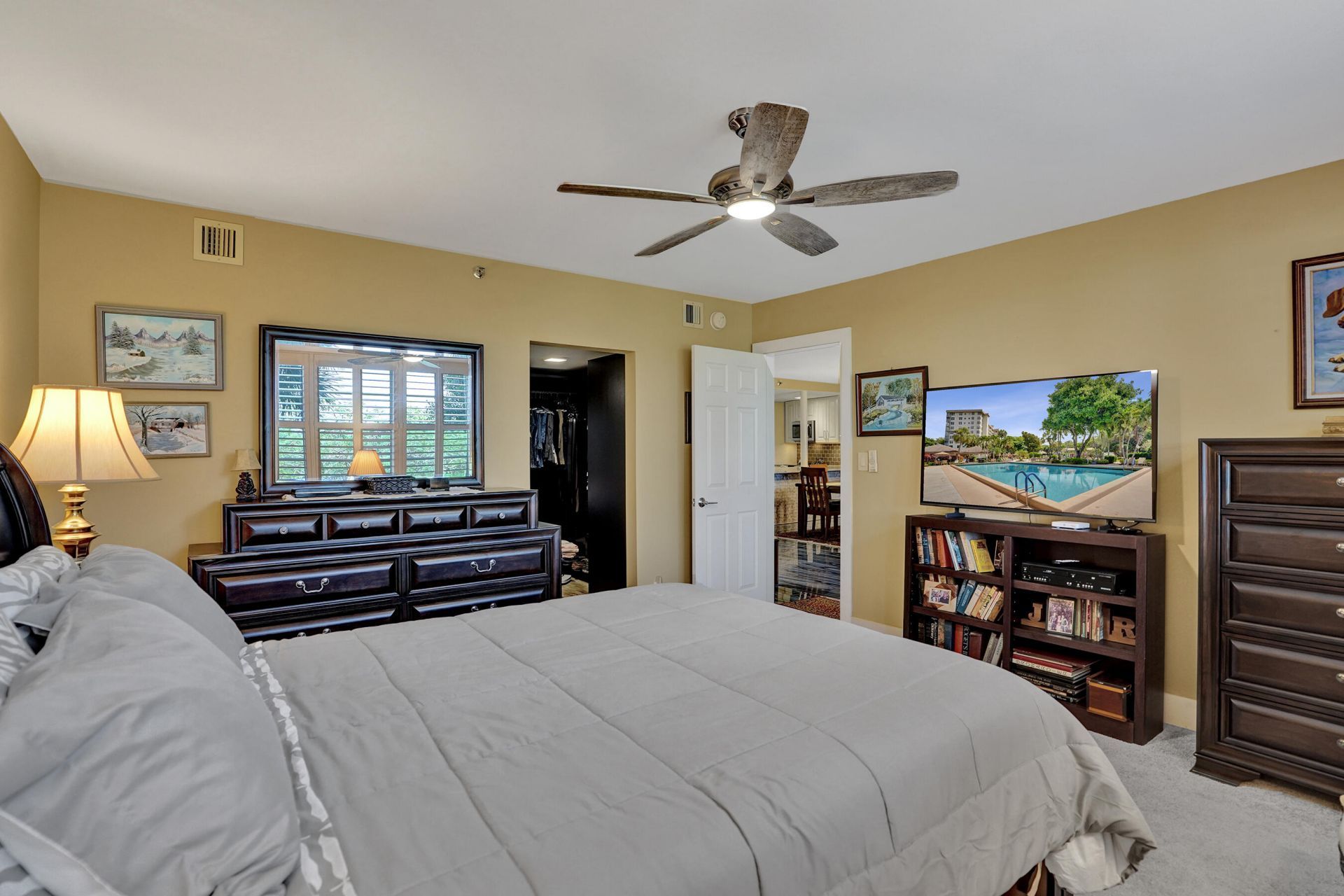 3499 Oaks Way, Unit 205, Pompano Beach, FL 33069 Photo