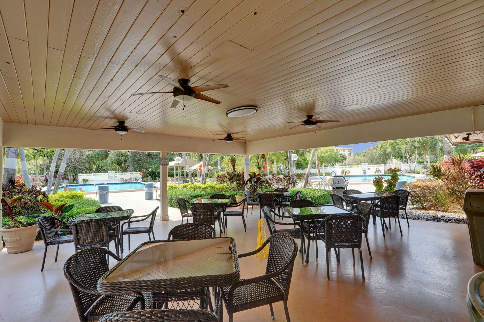 3499 Oaks Way, Unit 205, Pompano Beach, FL 33069 Photo