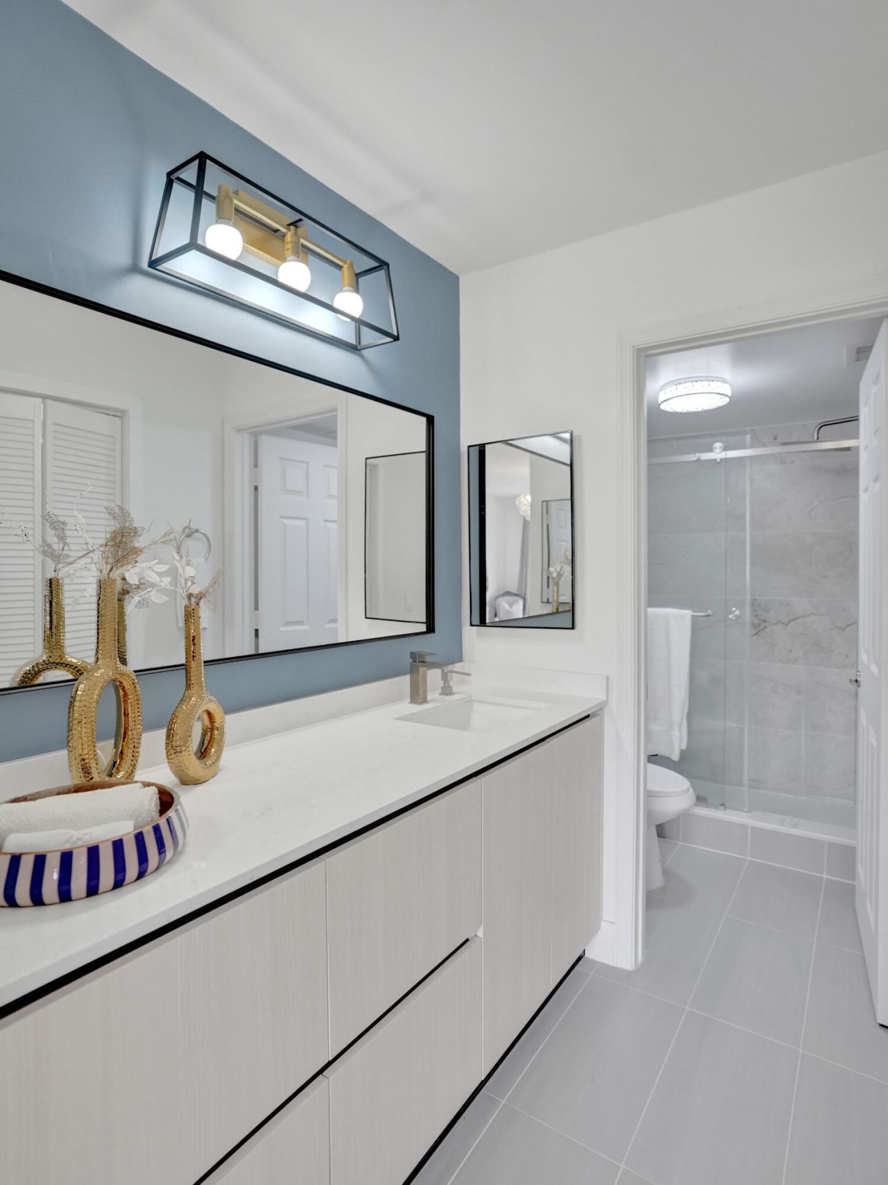 2551 NW 103rd Avenue, Unit 202, Sunrise, FL 33322 Photo