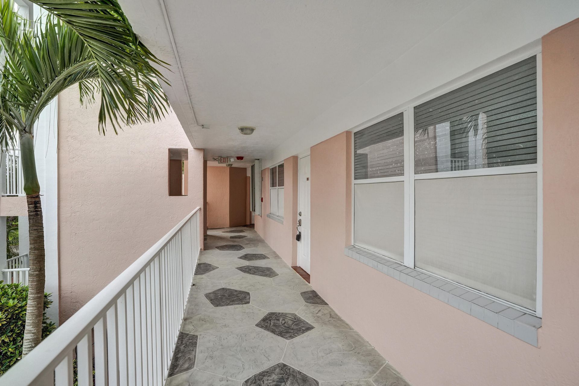 2551 NW 103rd Avenue, Unit 202, Sunrise, FL 33322 Photo