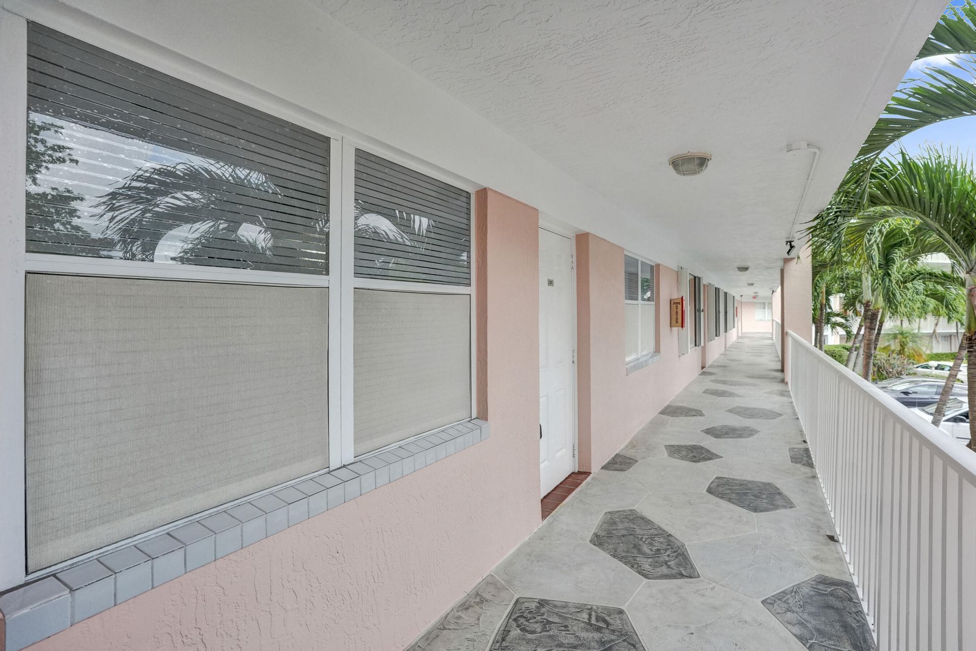 2551 NW 103rd Avenue, Unit 202, Sunrise, FL 33322 Photo