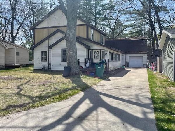 319 Beverly Drive, Prudenville, MI 48651