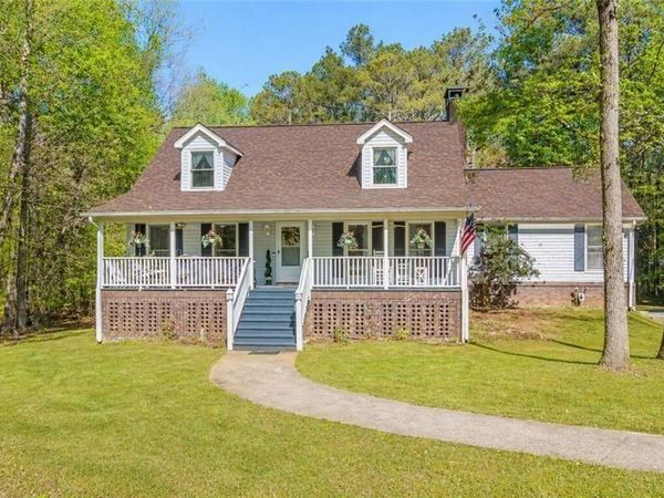 5275 Sugar Ridge Drive NE, Buford, GA 30518