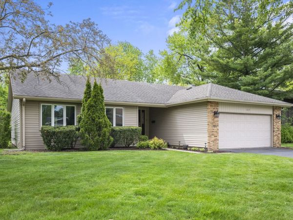 107 E Home Avenue , Palatine, IL 60067