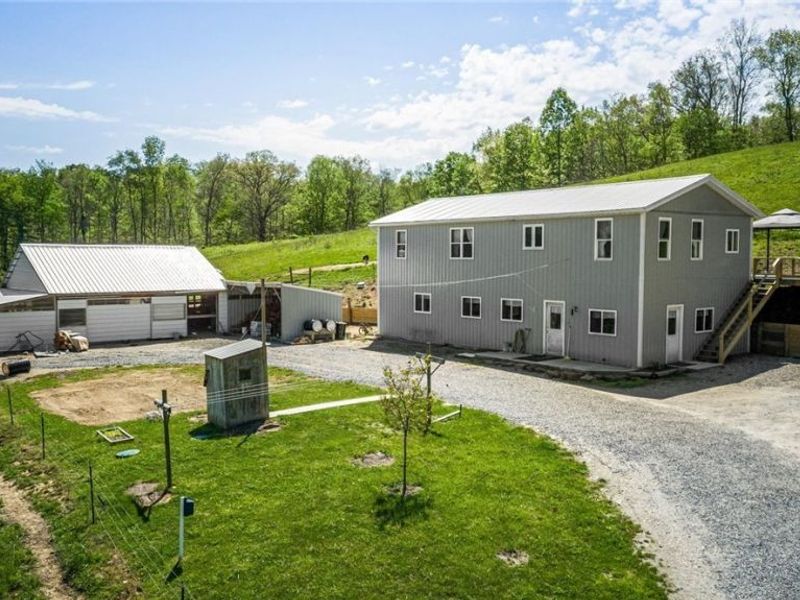 8346 Glenwood Road, Cumberland, OH 43732 Photo 1
