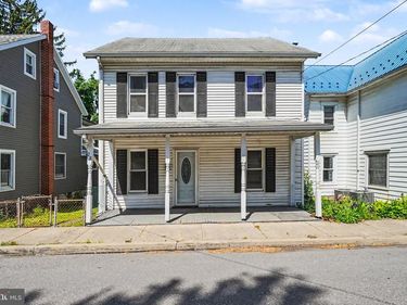 28 N 4TH STREET, HALIFAX, PA 17032