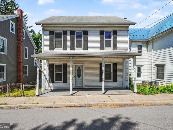 28 N 4TH STREET , HALIFAX, PA 17032