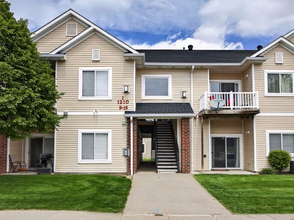 1210 NE 6th Lane, Unit 10, Ankeny, IA 50021