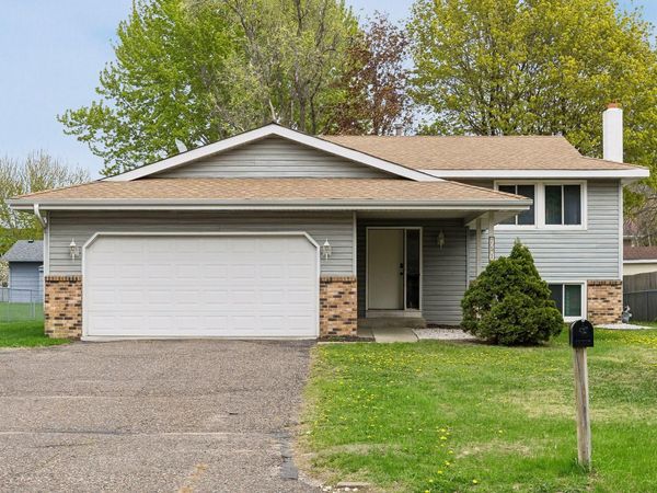 7516 Louisiana Avenue N, Brooklyn Park, MN 55428