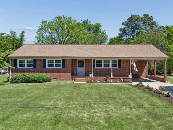 155 Marston Avenue , Urbanna, VA 23175