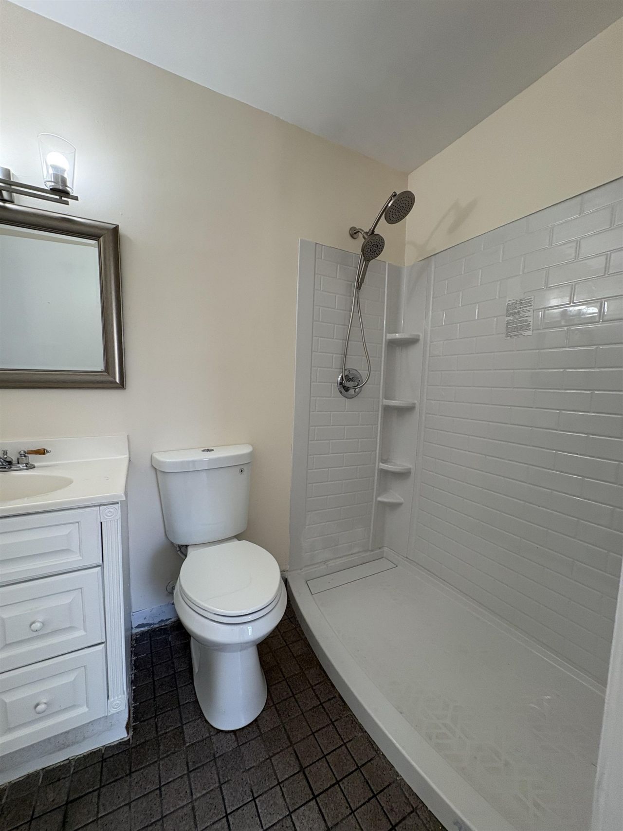 755 Burcale Rd. Photo 11