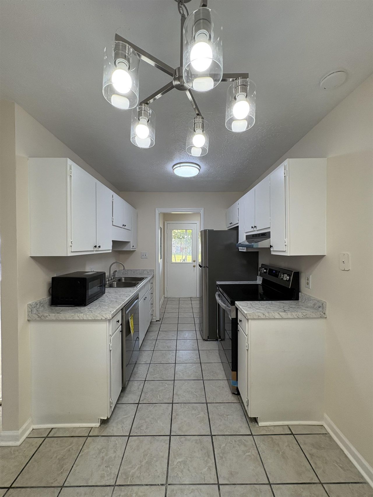 755 Burcale Rd. Photo 4