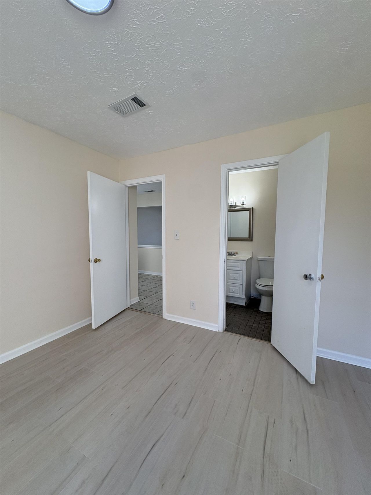 755 Burcale Rd. Photo 8