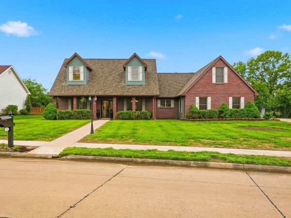 414 Tanglewood Way, Fulton, MO 65251
