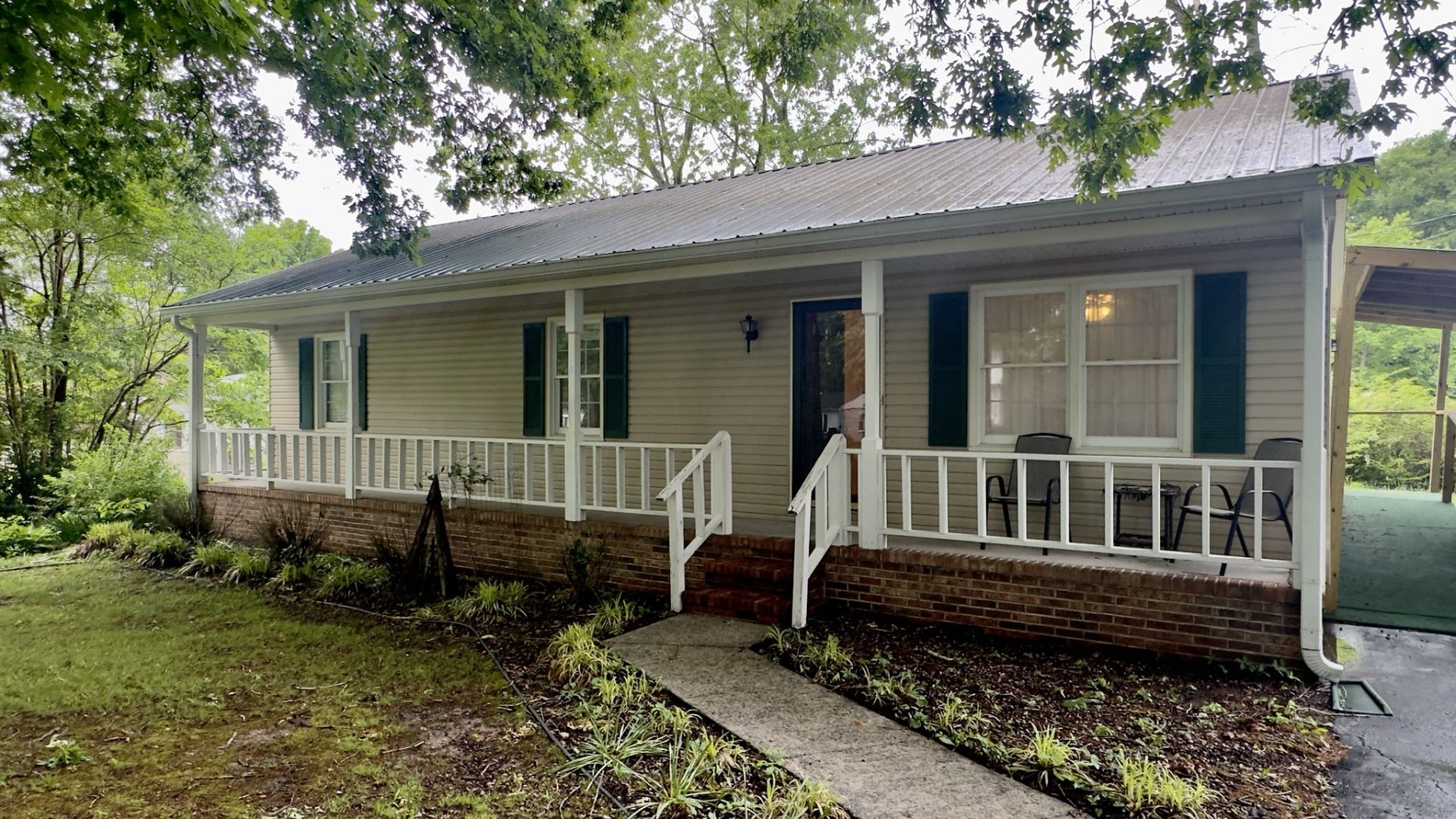 703 Stone Blvd, Tullahoma, TN 37388 Main Photo