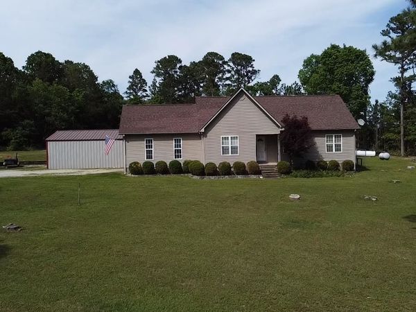 49 Pounders Drive, Violet Hill, AR 72584