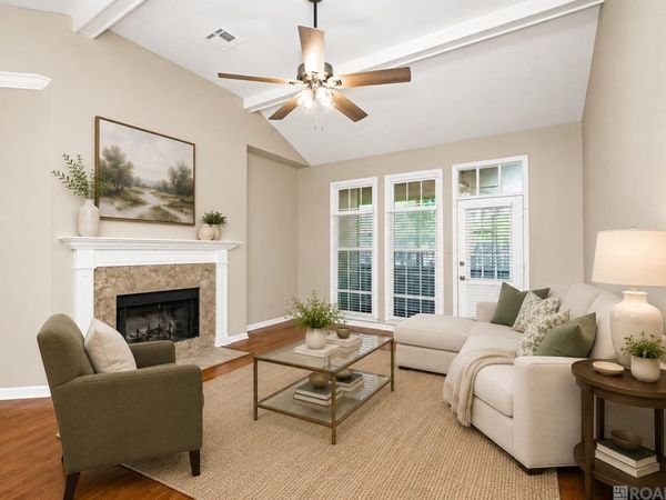 7955 Jefferson Place Blvd, Unit #33-D, Baton Rouge, LA 70809