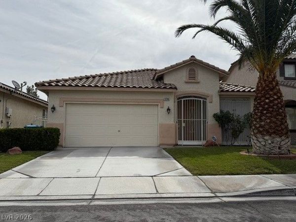3246 Crown Cove Court , Las Vegas, NV 89117