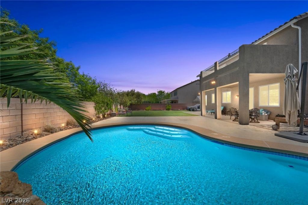282 Maddelena Avenue, Las Vegas, NV 89183 Main Photo