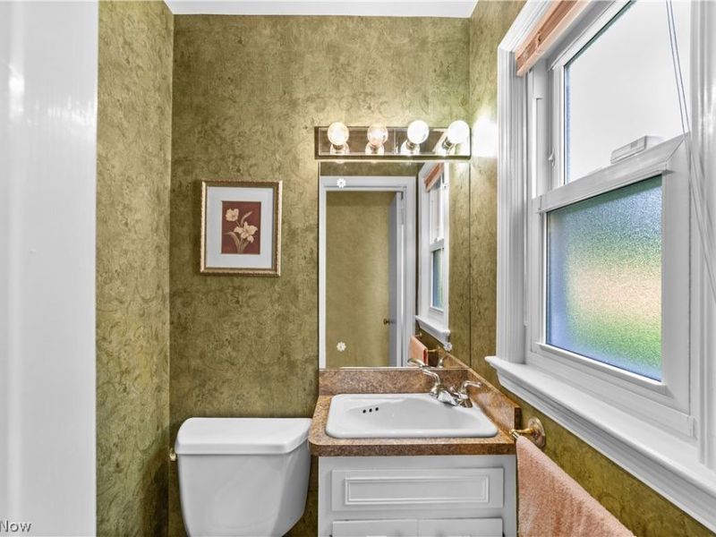4450 Churchill Boulevard, Cleveland, OH 44118 Photo 25