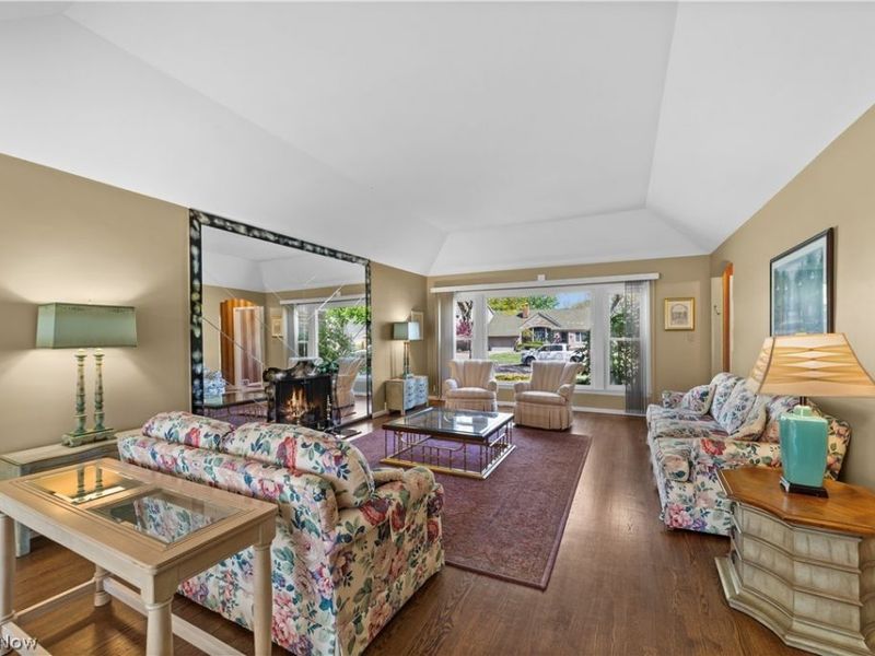 4450 Churchill Boulevard, Cleveland, OH 44118 Photo 4