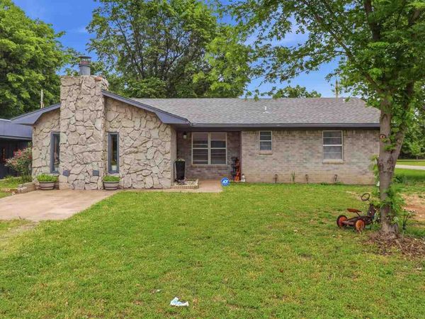 205 Taz Avenue, Morrison, OK 73061