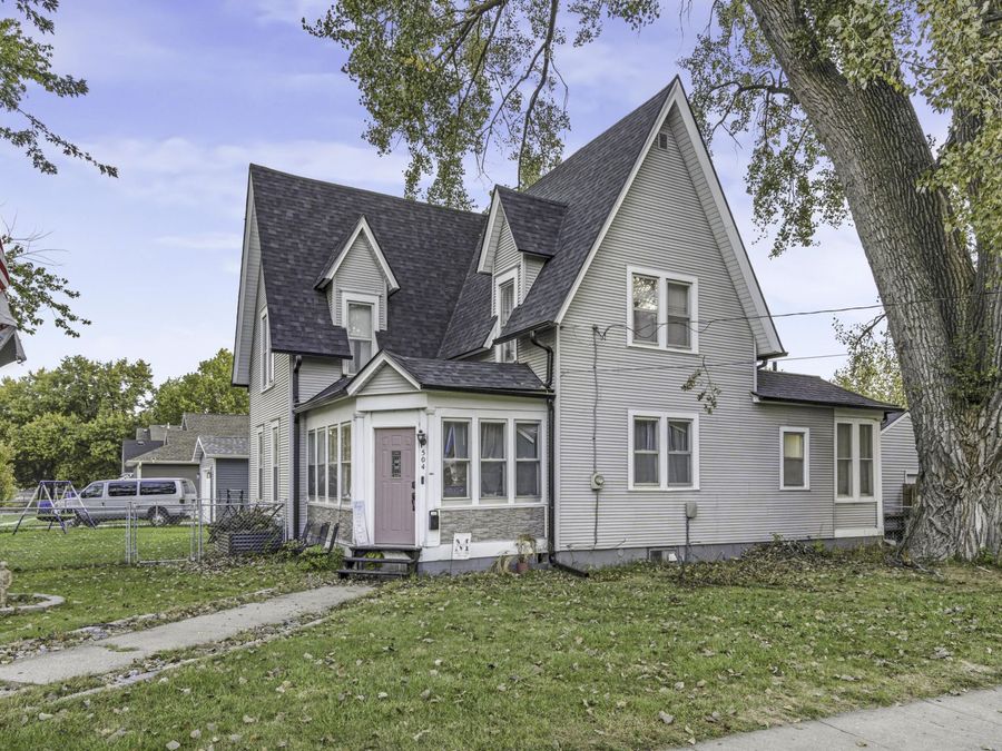Property Image 1