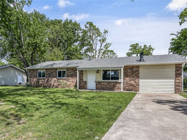 1521 Forest Drive, Rogers, AR 72756