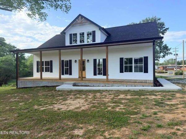 103 Duncan St, Jamestown, TN 38556