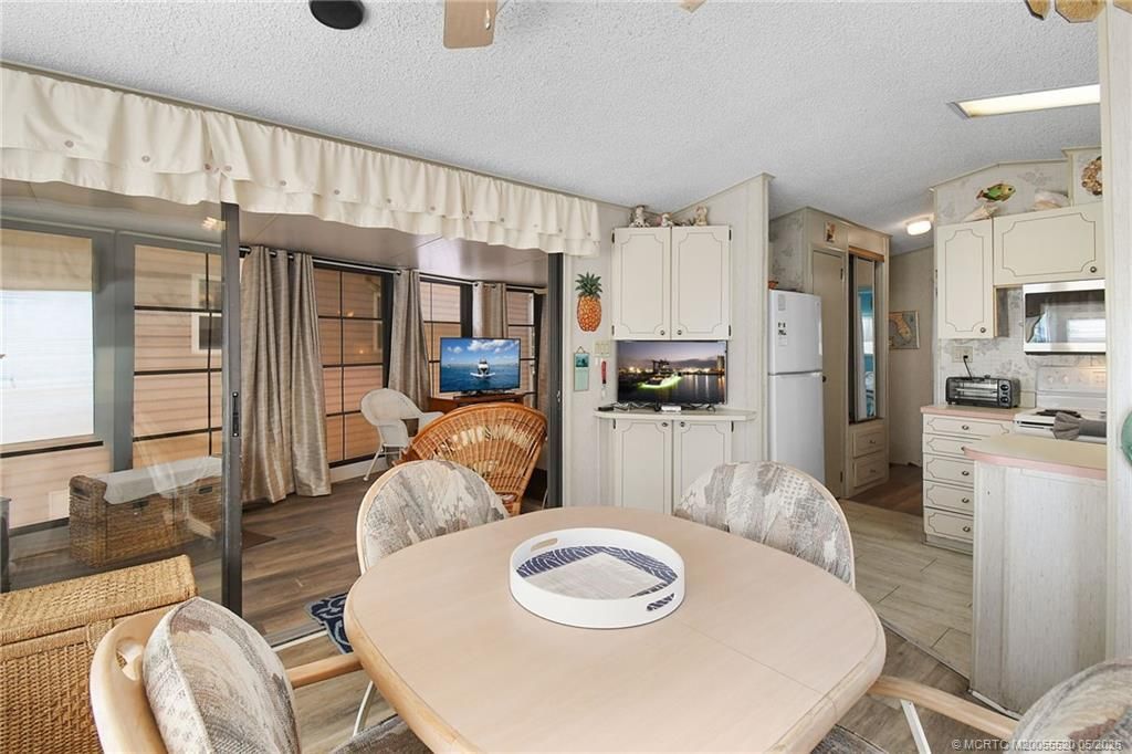 10701 S Ocean Drive, Unit 704, Jensen Beach, FL 34957 Photo