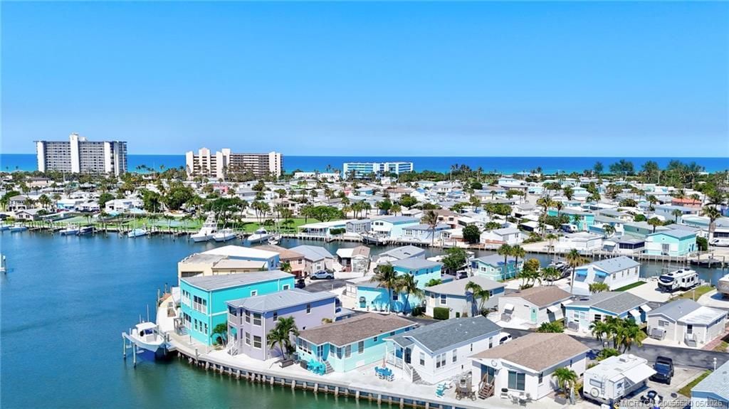 10701 S Ocean Drive, Unit 704, Jensen Beach, FL 34957 Photo