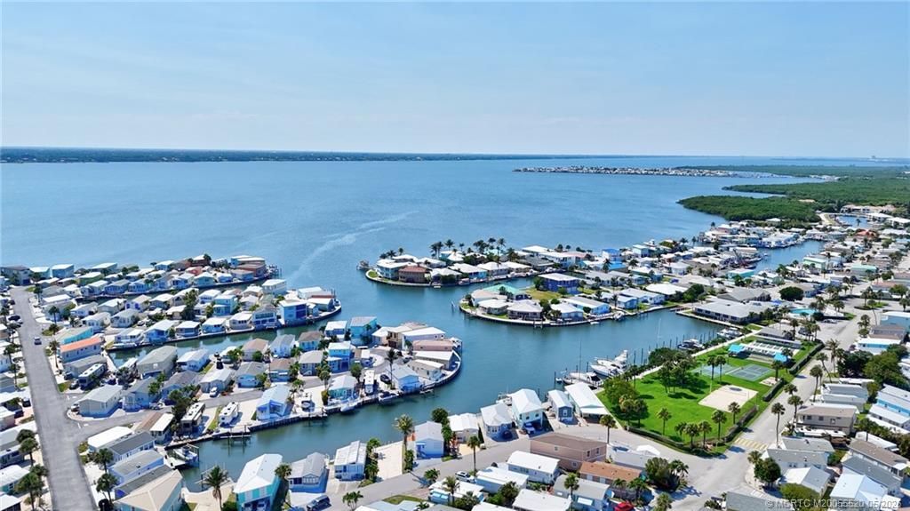 10701 S Ocean Drive, Unit 704, Jensen Beach, FL 34957 Photo