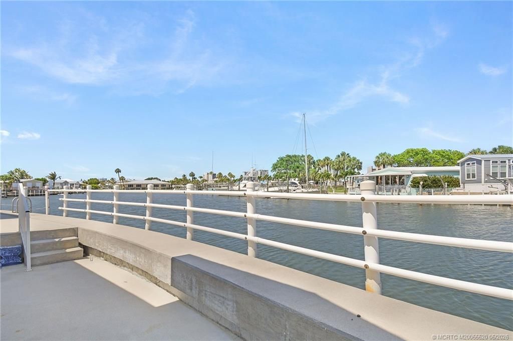 10701 S Ocean Drive, Unit 704, Jensen Beach, FL 34957 Photo