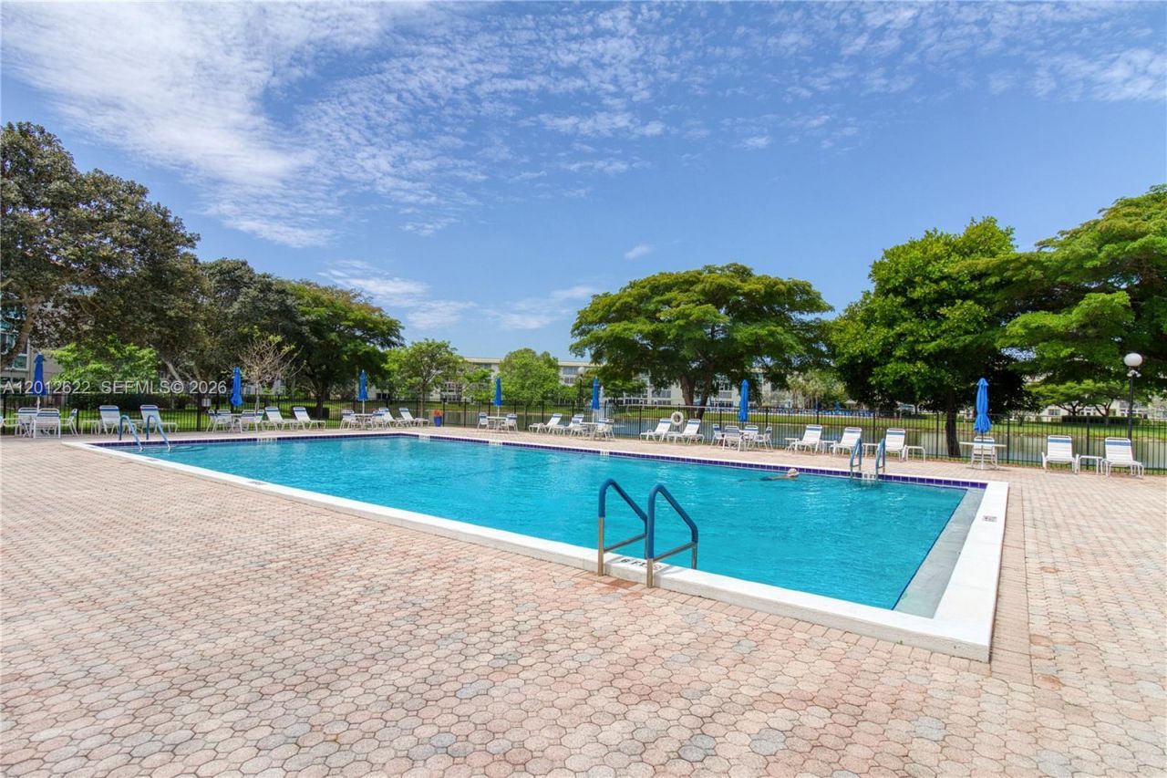 1701 Andros Isle, Unit F1, Coconut Creek, FL 33066 Photo
