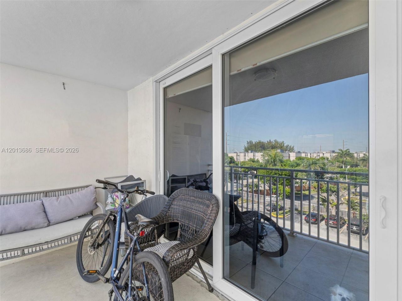 6950 Miami Gardens Dr , Unit 2-506, Hialeah, FL 33015 Photo