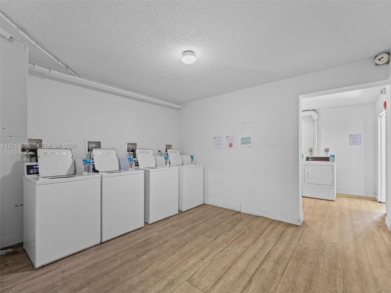 6950 Miami Gardens Dr , Unit 2-506, Hialeah, FL 33015 Photo