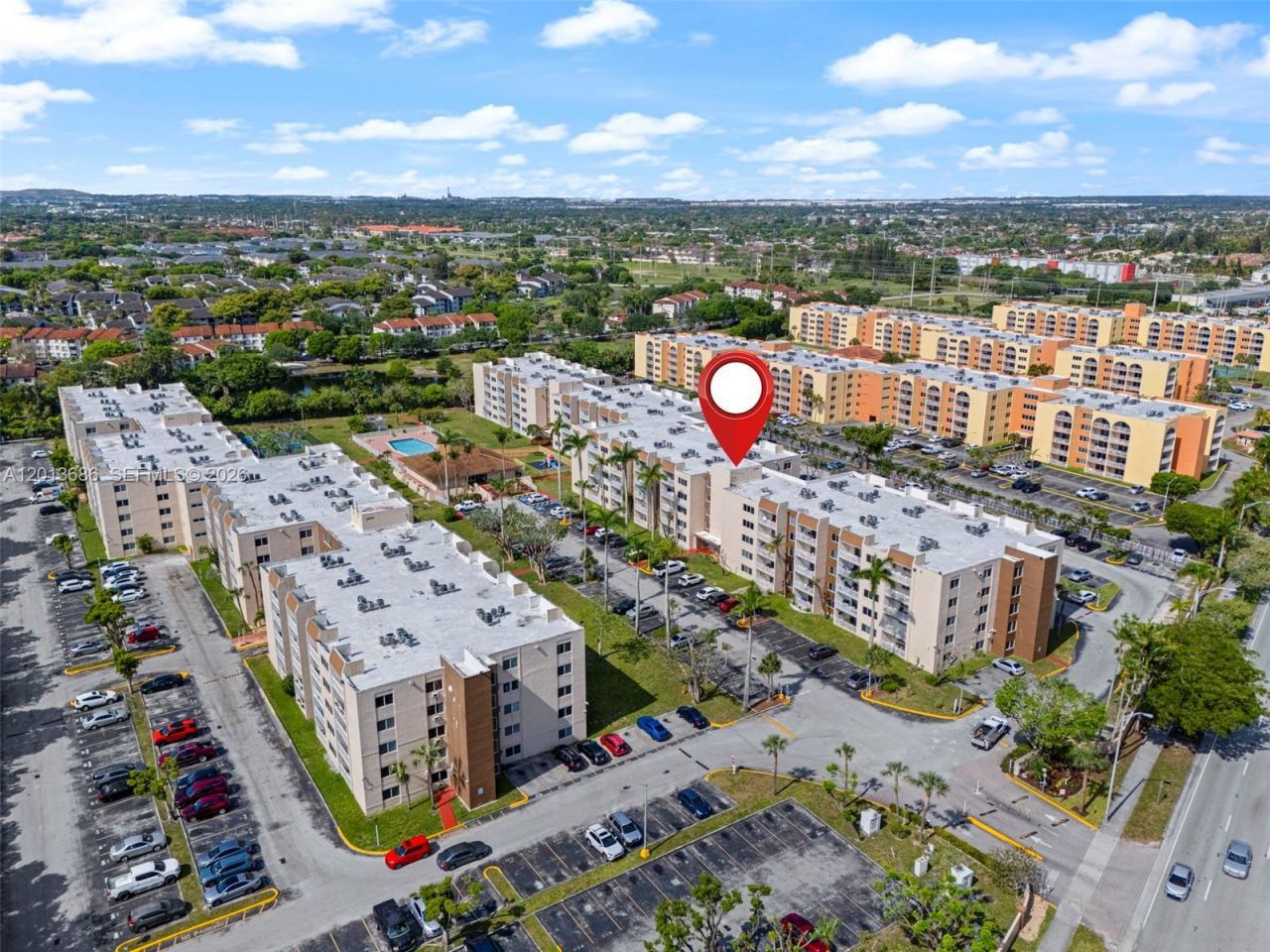 6950 Miami Gardens Dr , Unit 2-506, Hialeah, FL 33015 Photo