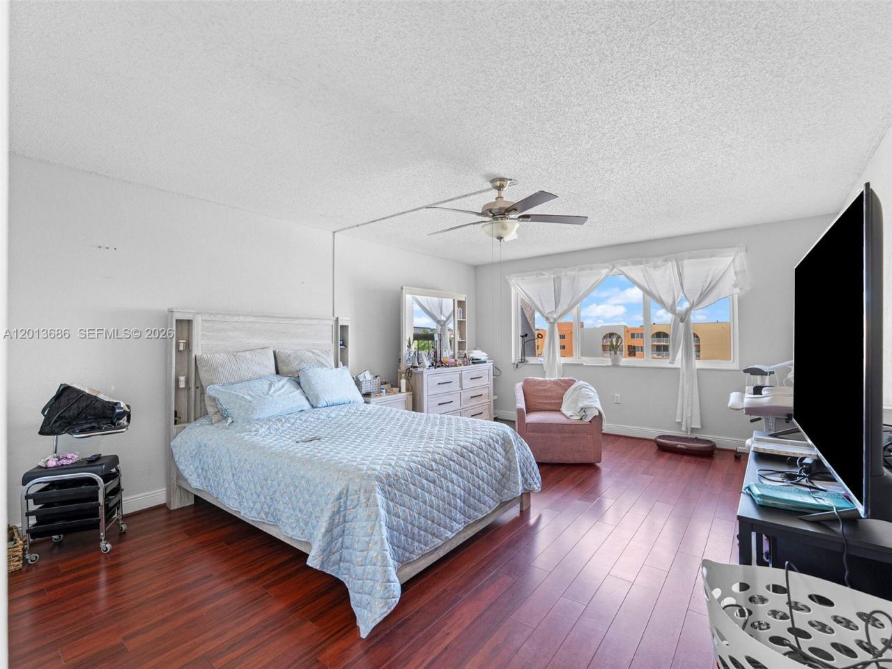 6950 Miami Gardens Dr , Unit 2-506, Hialeah, FL 33015 Photo