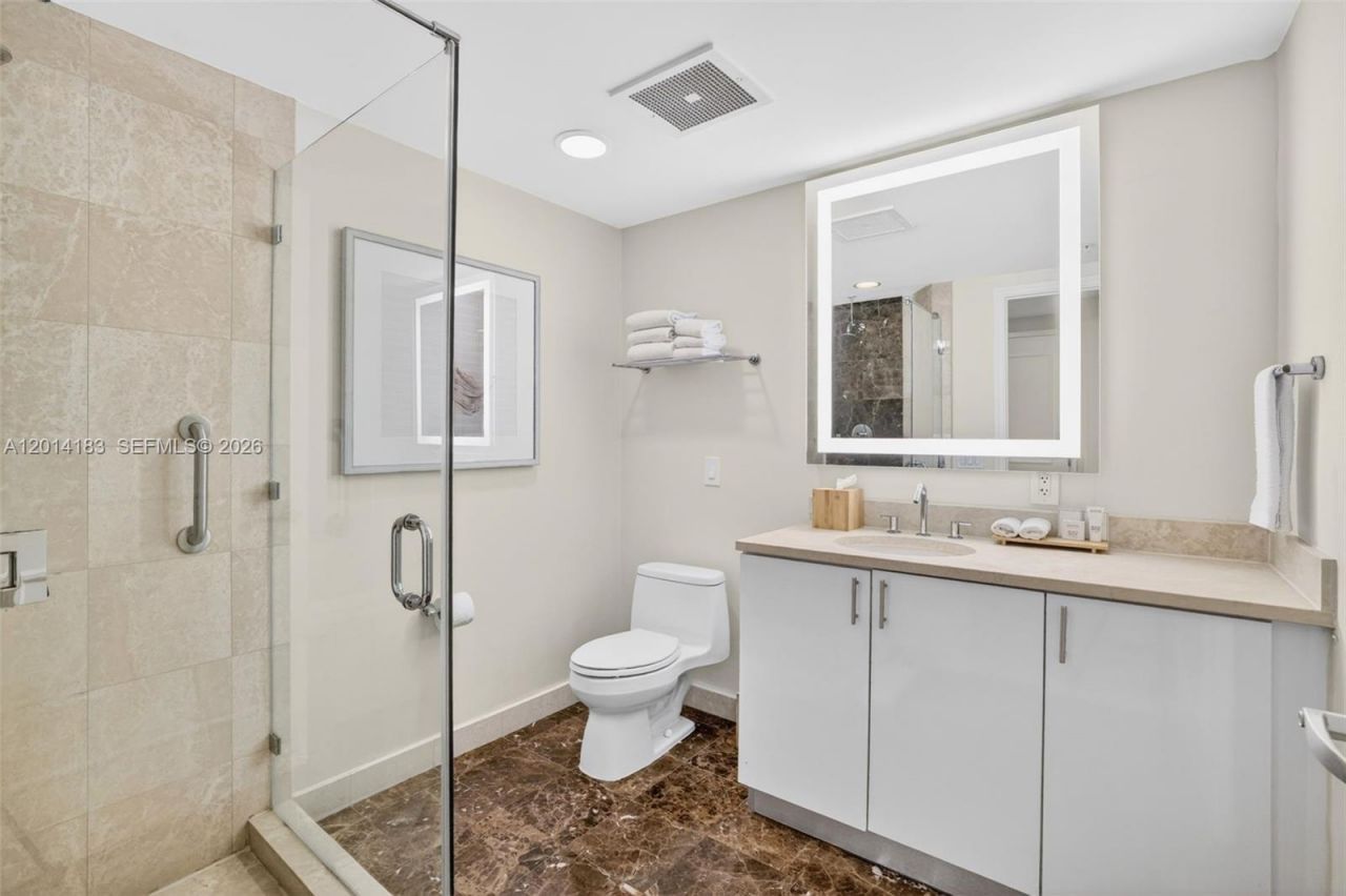505 N Fort Lauderdale Beach Blvd, Unit 2412, Fort Lauderdale, FL 33304 Photo