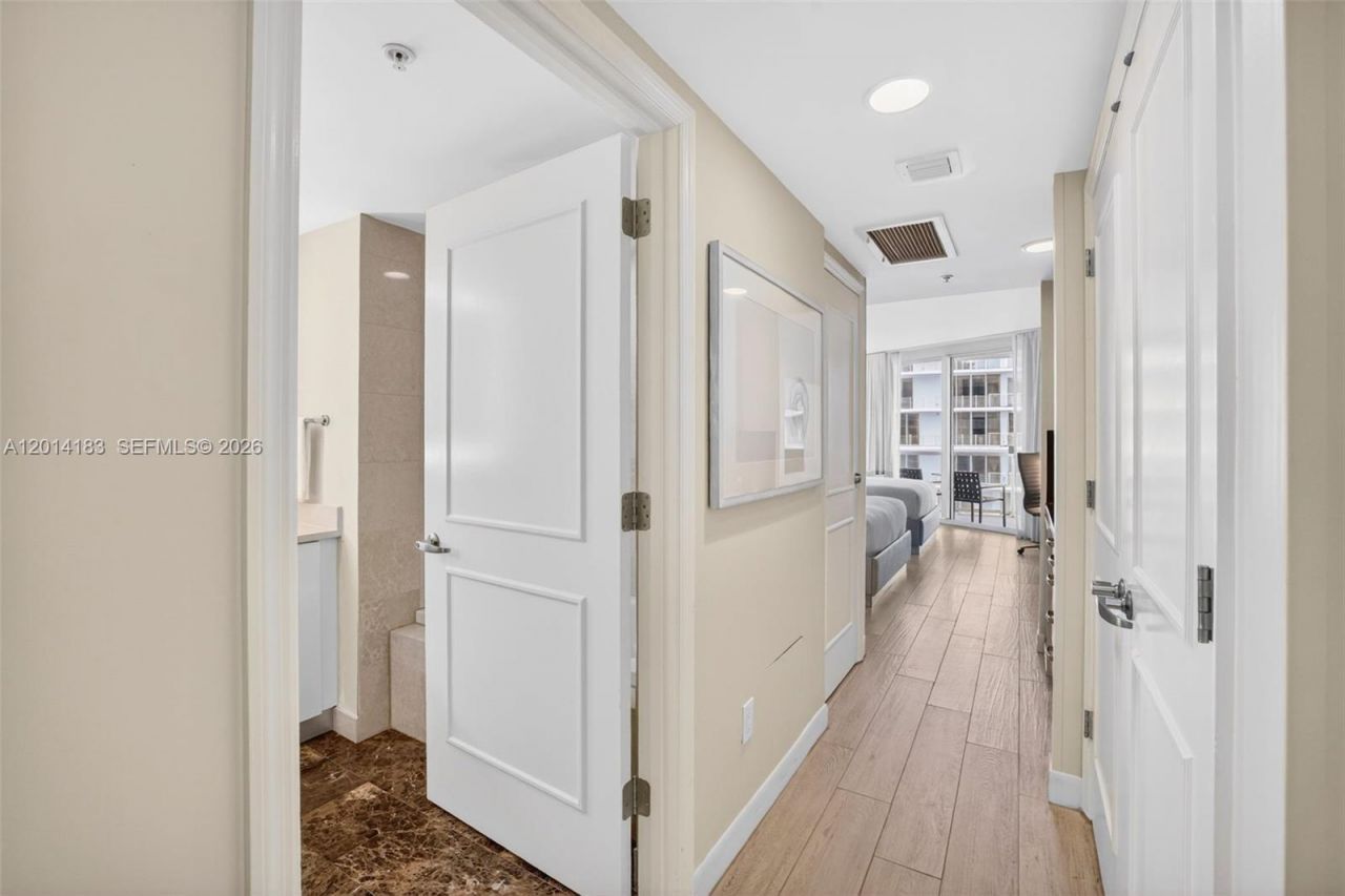 505 N Fort Lauderdale Beach Blvd, Unit 2412, Fort Lauderdale, FL 33304 Photo