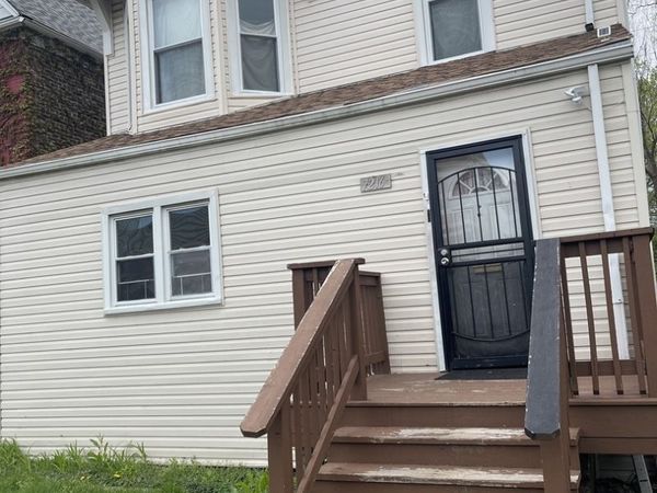 7216 S South Chicago Avenue, Chicago, IL 60619