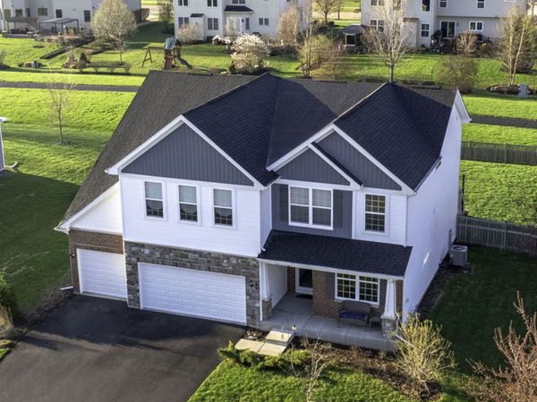 13008 Timber Wood Circle , Plainfield, IL 60585
