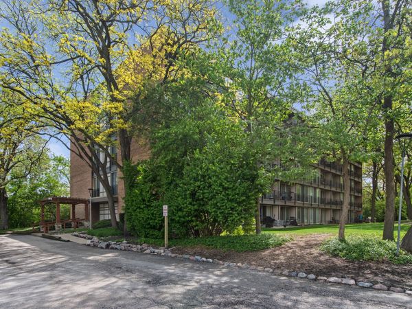 Unit 4E, Lisle, IL 60532