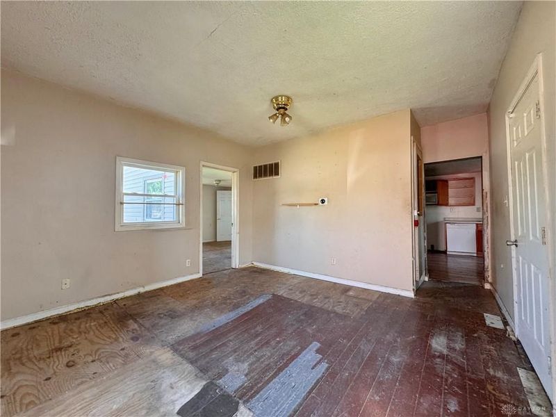 408 N Main Street, West Manchester, OH 45382 Photo 6